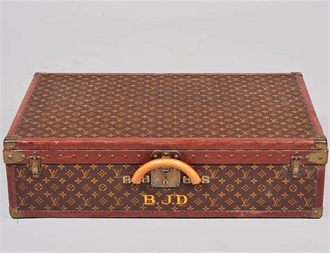 how much does a louis vuitton suit cost|louis vuitton hard case.